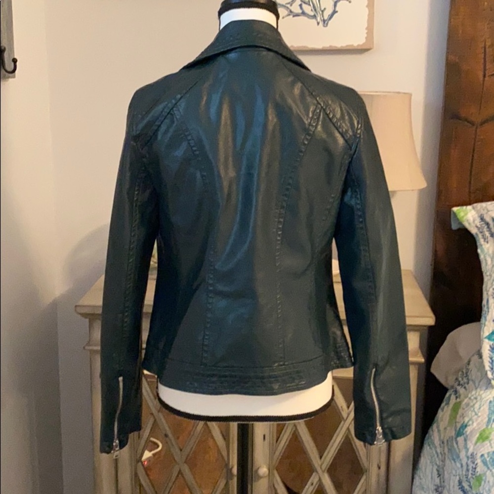 Express faux leather jacket - Picture 2 of 5